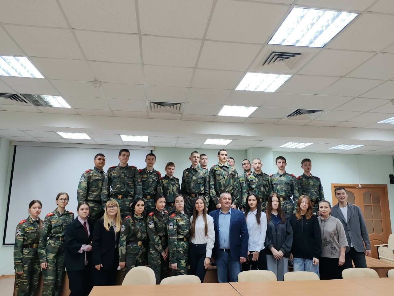 Реализация пилотного проекта «Подготовка кадров для системы государственной гражданской и муниципальной службы Пензенской области» в рамках Единой модели профессиональной ориентации «Билет в будущее!»